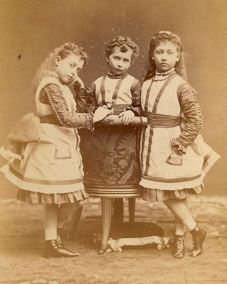 Принцесса Мод со старшими сестрами Луизой и Викторией