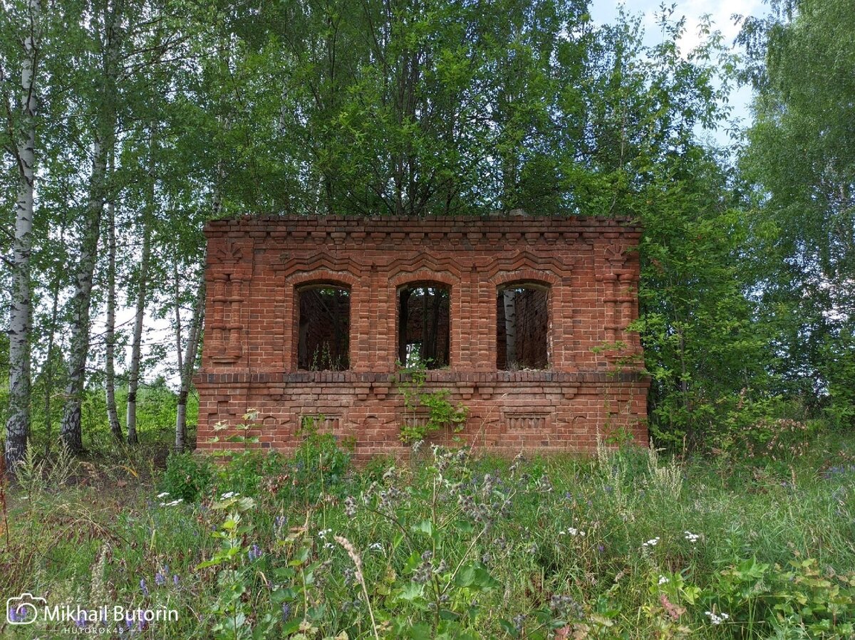 Осмотрел старинный остов − близнец восстанавливаемого дома прадеда |  Вятский Хутор | Дзен