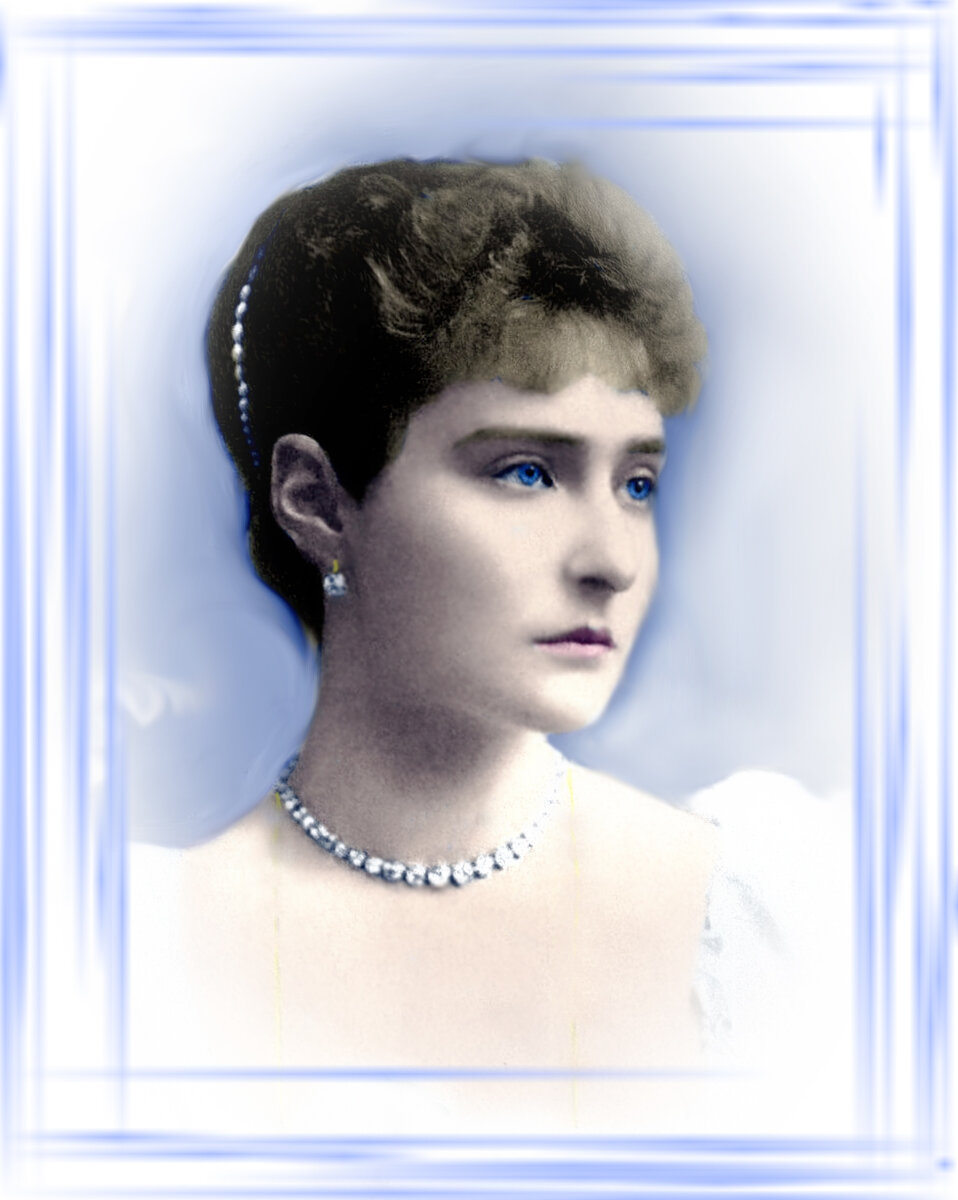 У нас нет никакой ментальной связи с царской Россией... 