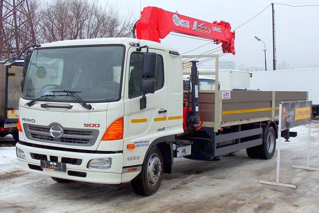 Hino ranger кран манипулятор. Японские кму. 93 i. Кму kato ks 333. Toyota 300 эвакуатор.