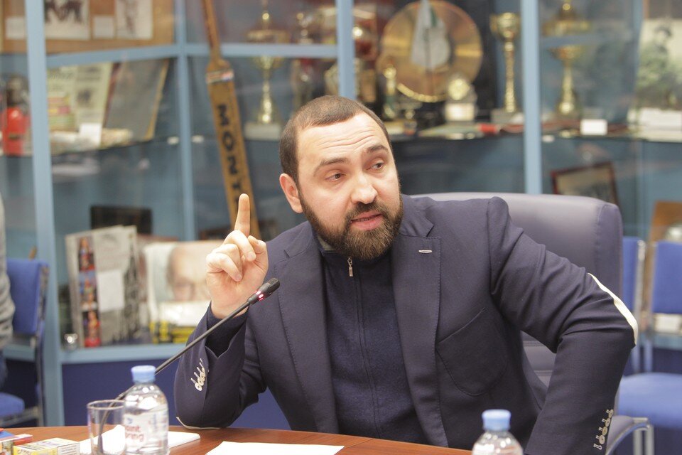     Султан Хамзаев Александр ШПАКОВСКИЙ