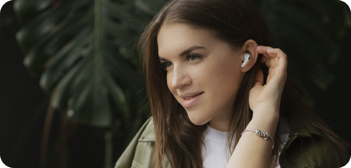 Наушники бренда More Choice BW31s на модели 