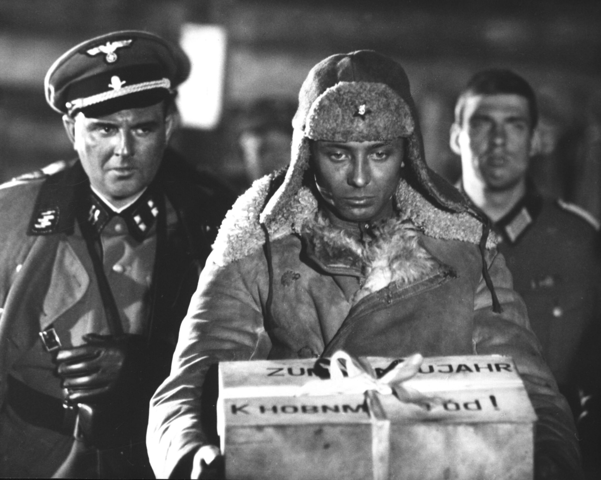 Это - СССР! Олег Даль, Локомотив-фотомодель, Шайбу-Шайбу, Утомленныйсолнцем Норильск, Любовь и Море, Юный беглец. Летопись советской жизни.
