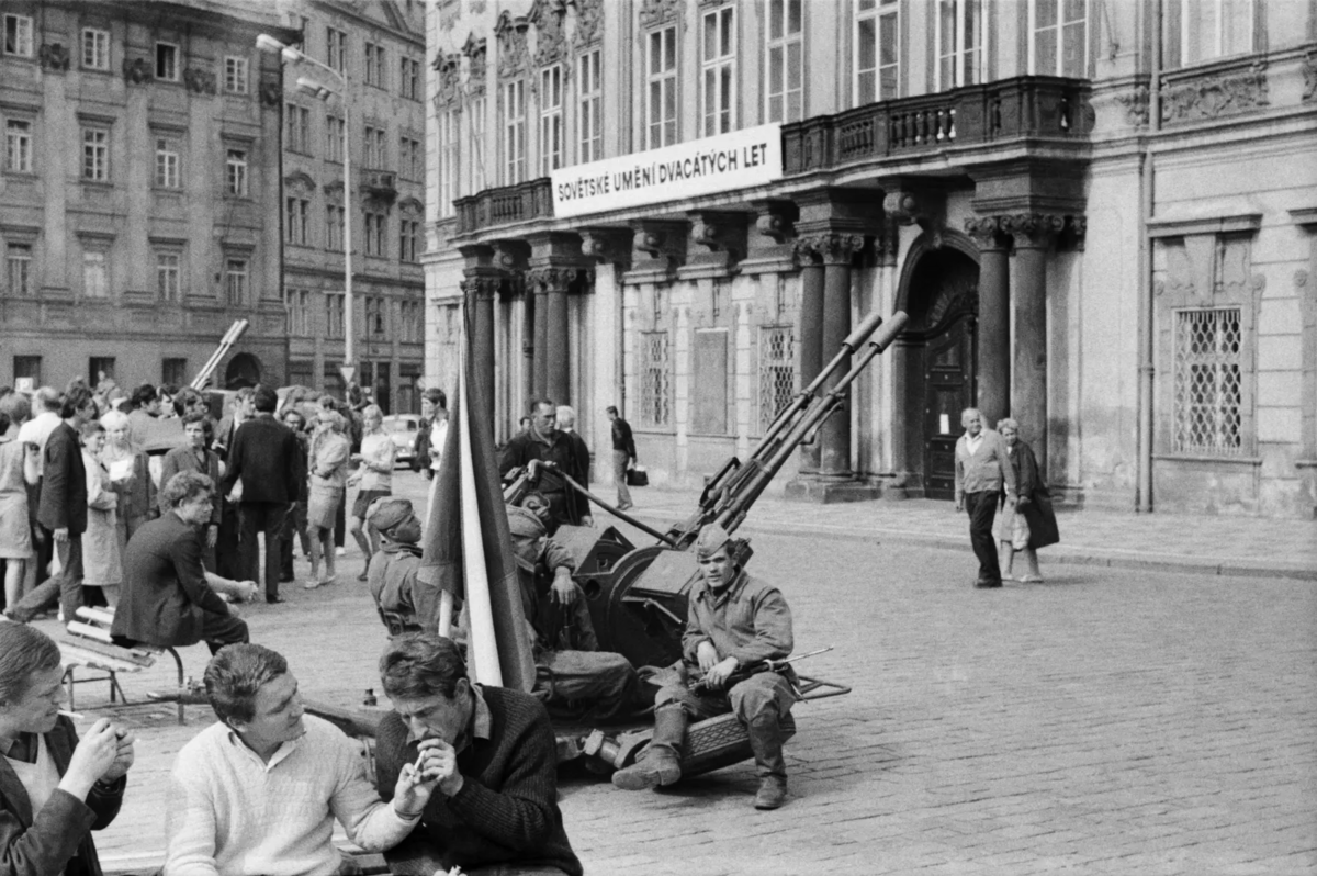 Август 1968 года чехословакия. Чехословакия 1968. Ввод войск в Чехословакию.