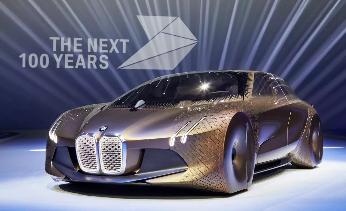 BMW Vision Next 100