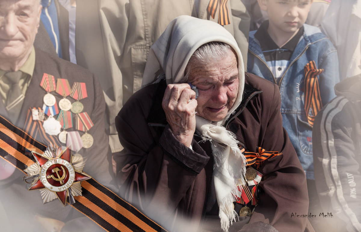 Накануне дня великой победы. Ветераны плачут. День Победы ветераны. Ветераны Великой Отечественной войны плачут. 9 Мая ветераны плачут.