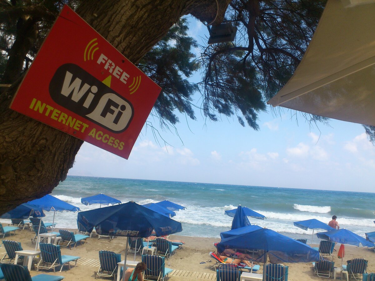 пляж в деревне Аналипси недалеко от Херсониссоса