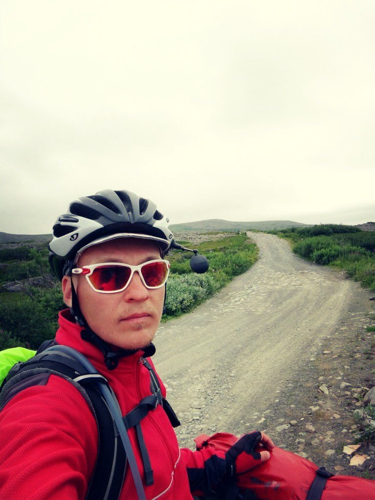 Так этот девайс выглядит на мне.