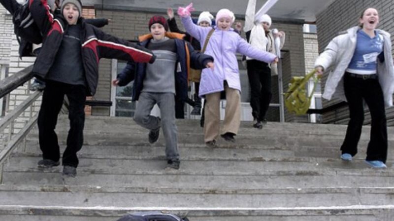 Школы ушли на каникулы и карантины. Фото: voronej.bezformata.com 