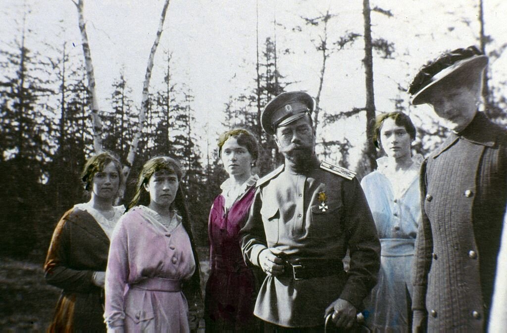 Романовы 1916 год. Источник: Wikimedia Commons
