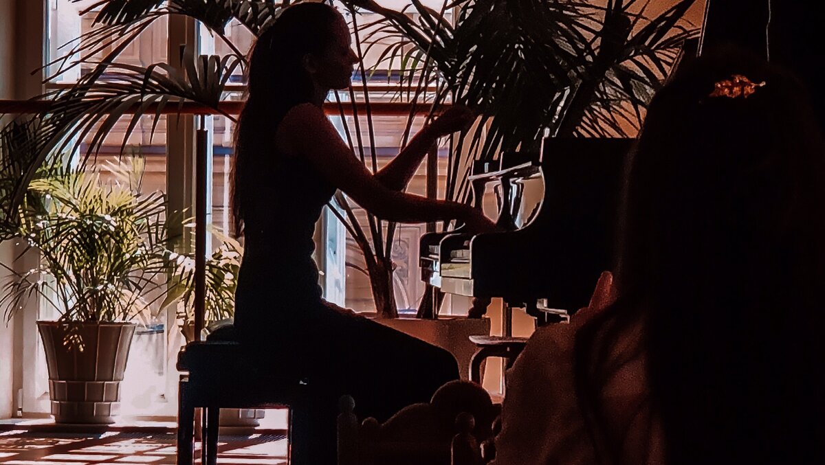 Желаю всем хороших инструментов и поменьше проблем с ними :)