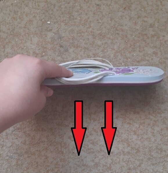 Очистка ковров от пыли и шерсти с помощью сланцев