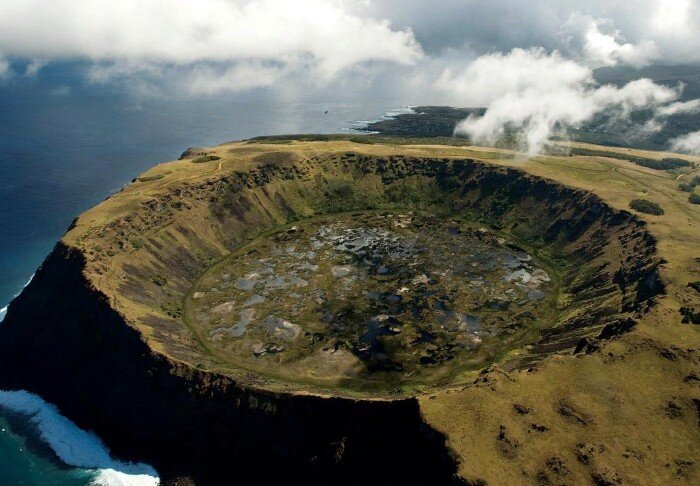 Кратер вулкана