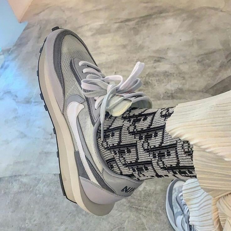 Nike × sacai LDV Vaffle 