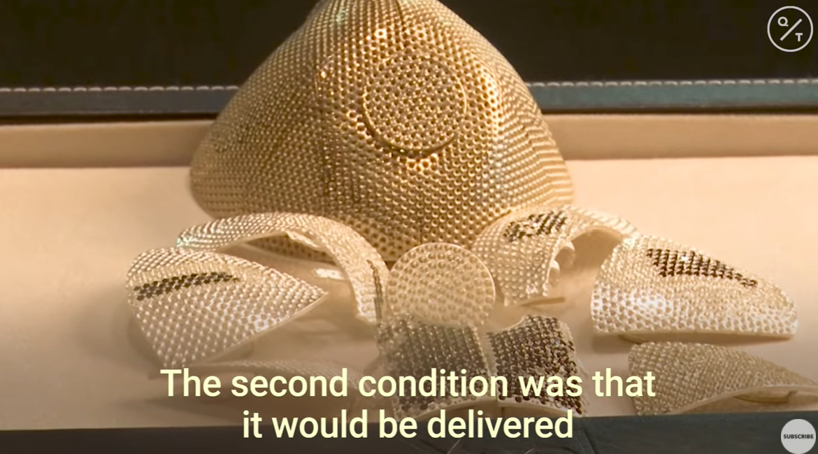 Второе условие - маска дожна быть доставлена заказчику до 31 декабря 2020 года 