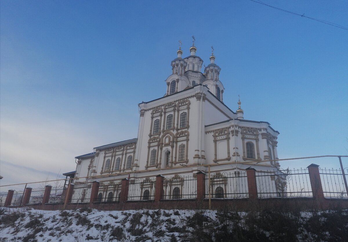 Введенский собор в городе Карпинск Свердловской области.