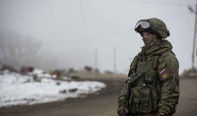 Блокпост российских миротворцев на въезде город Шуша 