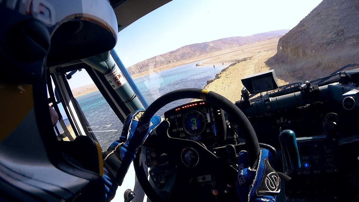 смотреть онлайн ралли дакар 2021 9 этап грузовики