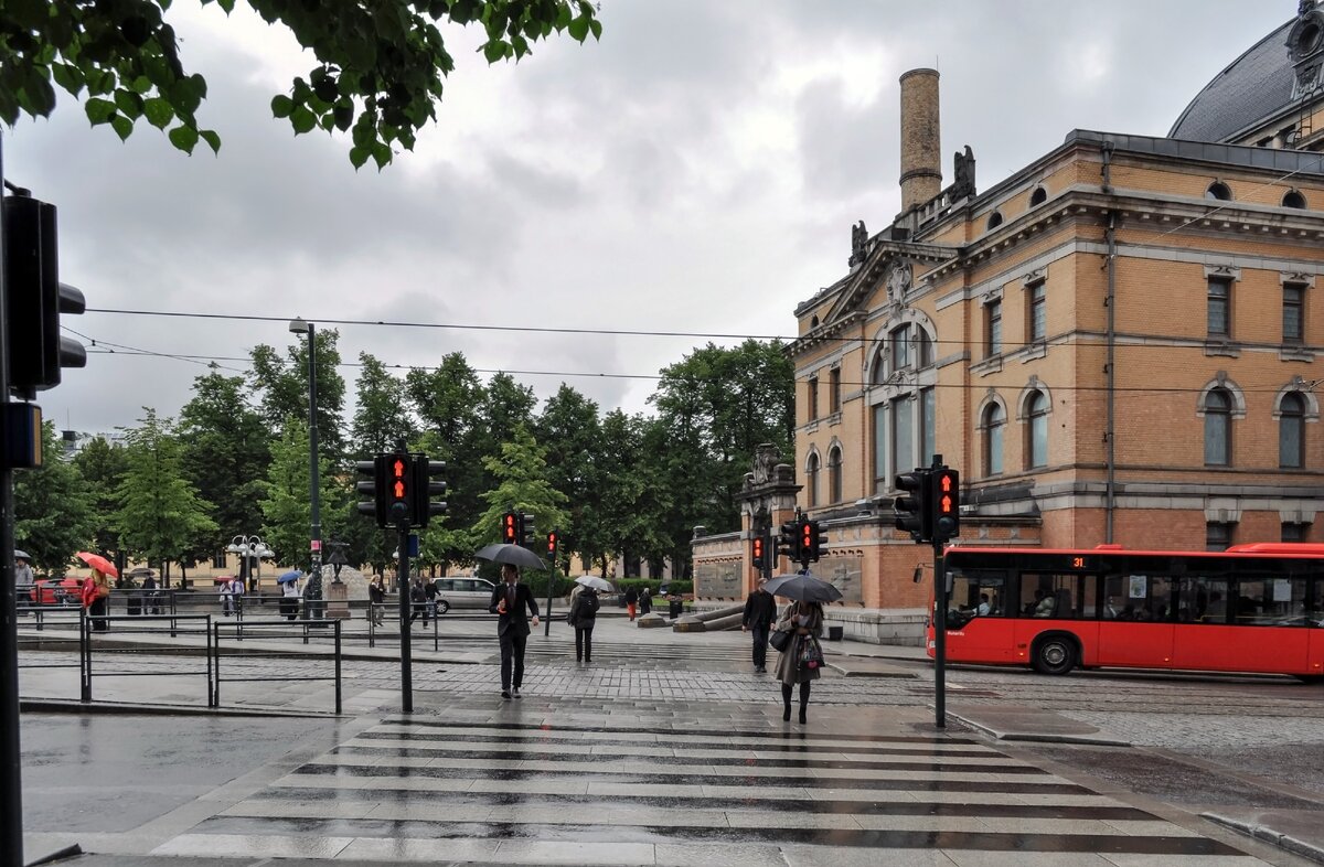 Прогулка в дождь по центру Осло | Жизнь в кадре | Дзен