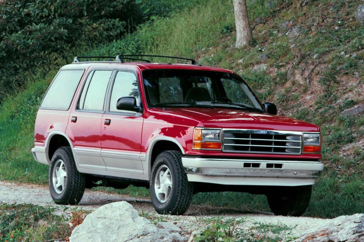 Ford Explorer Mk1 (1990-1994) (иллюстрация с сайта auto.ru)