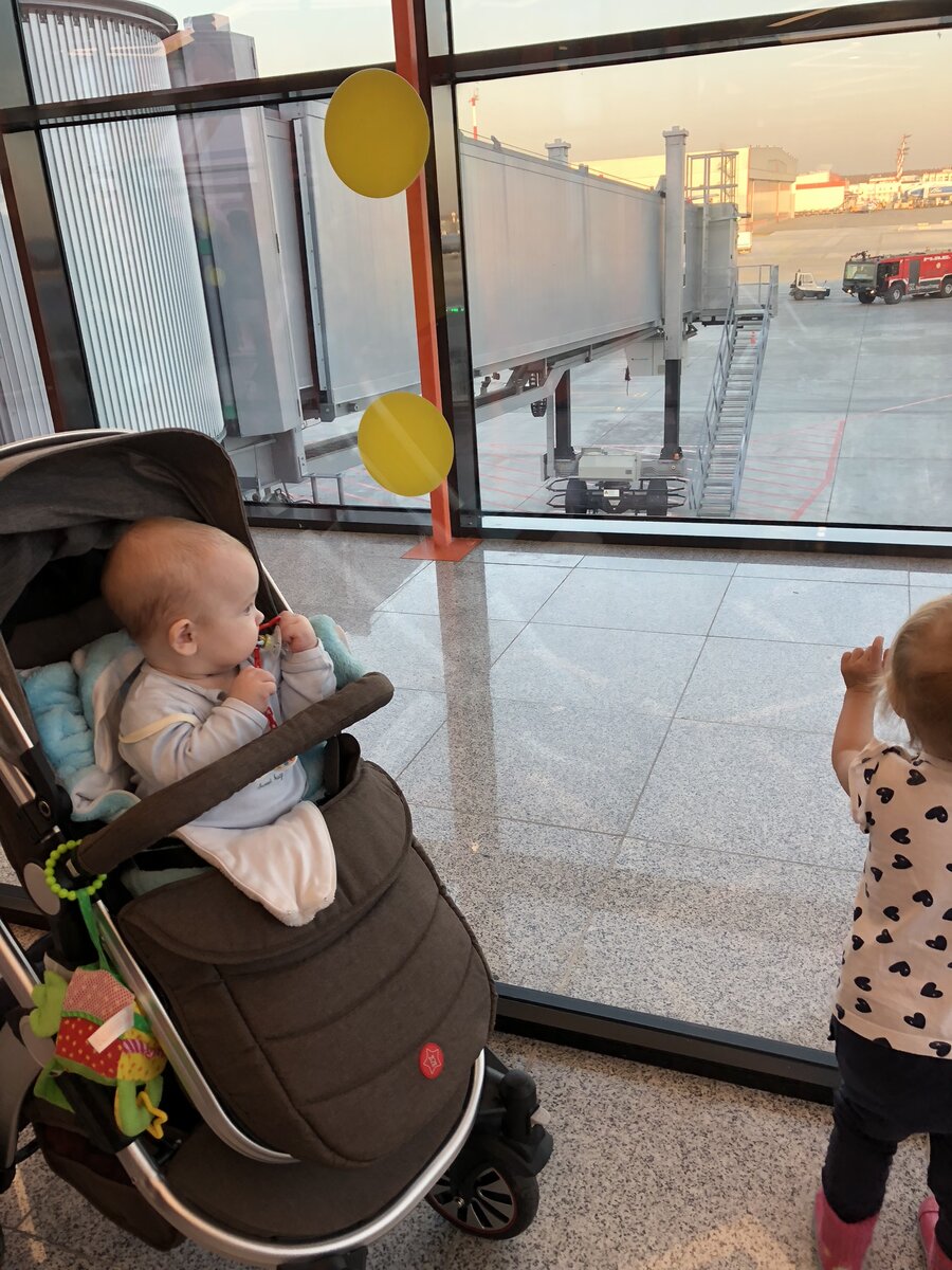 Аэропорт Шереметьево. Терминал B. 