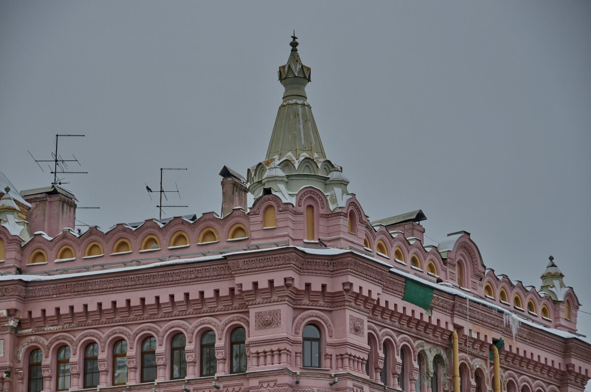 Каменный терем в центре Петербурга в «петушином» стиле: за что его ругали  современники и кто живет в нем в сейчас | Путешествия по городам и весям |  Дзен