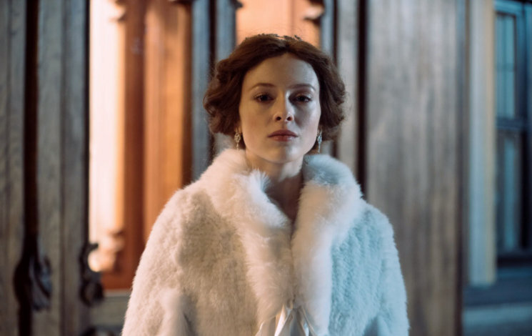 кадр из фильма «Серебряные коньки» 