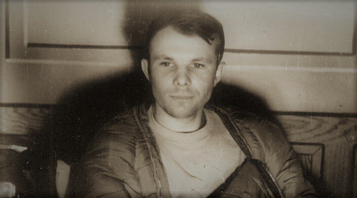 Юрий Гагарин после приземления 12 апреля 1961 г.