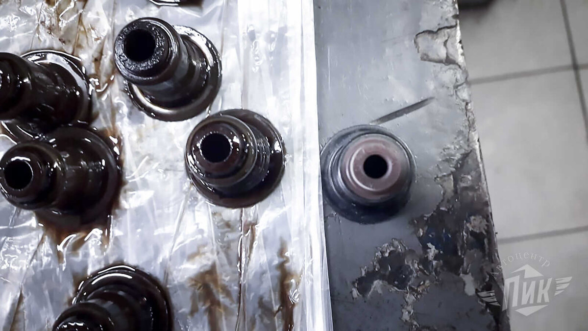 Фото замены маслосъемных колпачков БМВ Х5