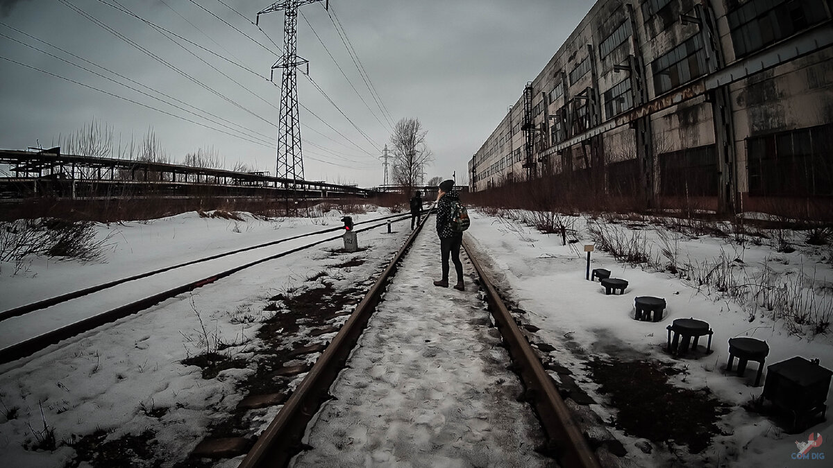 Территория промзоны Горьковского автозавода. 