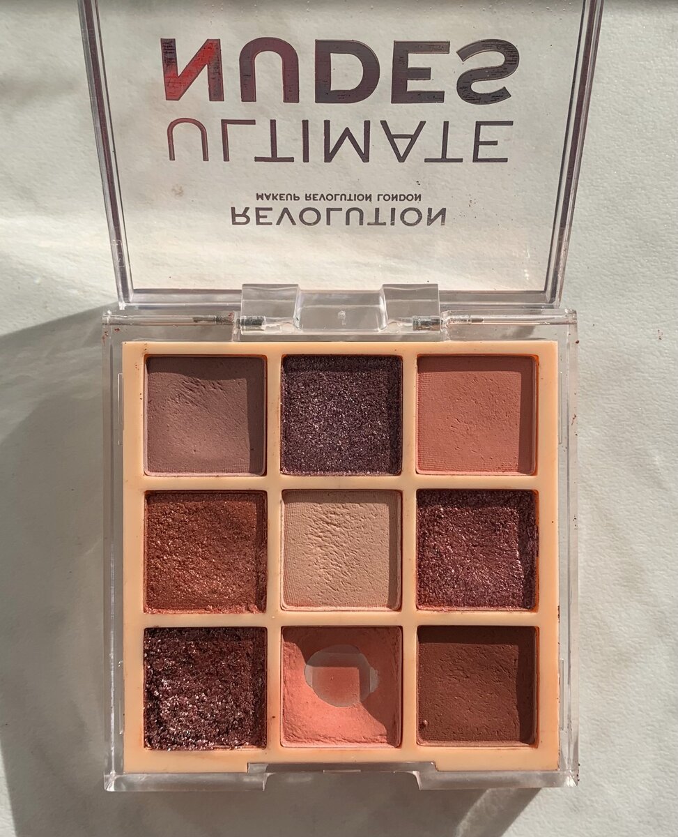 3. Revolution makeup. Ultimate nudes light.