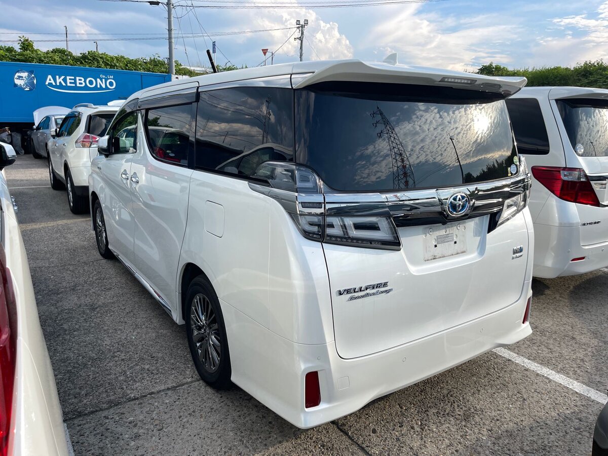 Toyota Alphard Vellfire