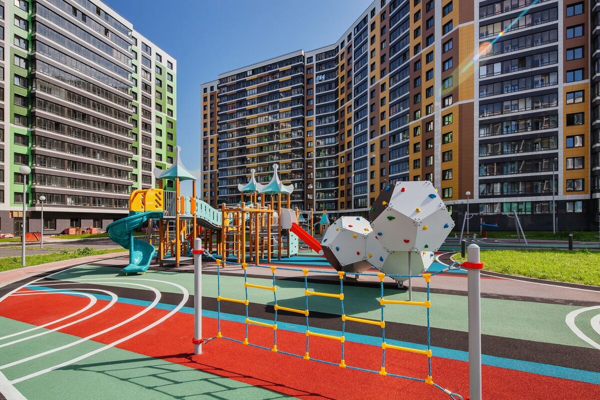 ДДУ застройщик пропустил сроки сдачи объекта строительства.