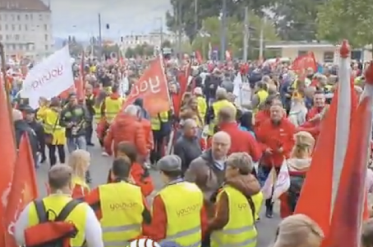    В Вене проходит массовая акция против повышения цен