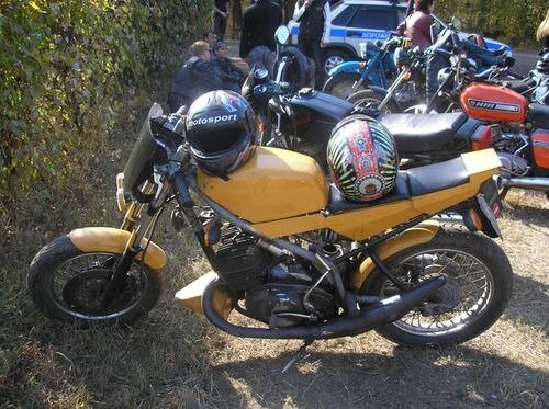 Фото с открытых источников. ИЖ 400 “STREET”