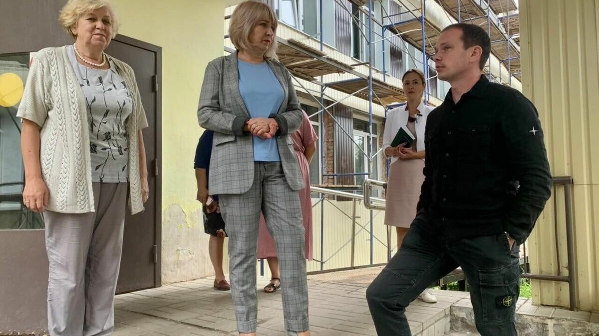     Результаты выполнения программы капитального ремонта школ за текущий год и планы по реализации инициативы в 2023 году обсуждались на совместном совещании в режиме ВКС представителей партии «Единая Россия» и Министерства просвещения РФ.