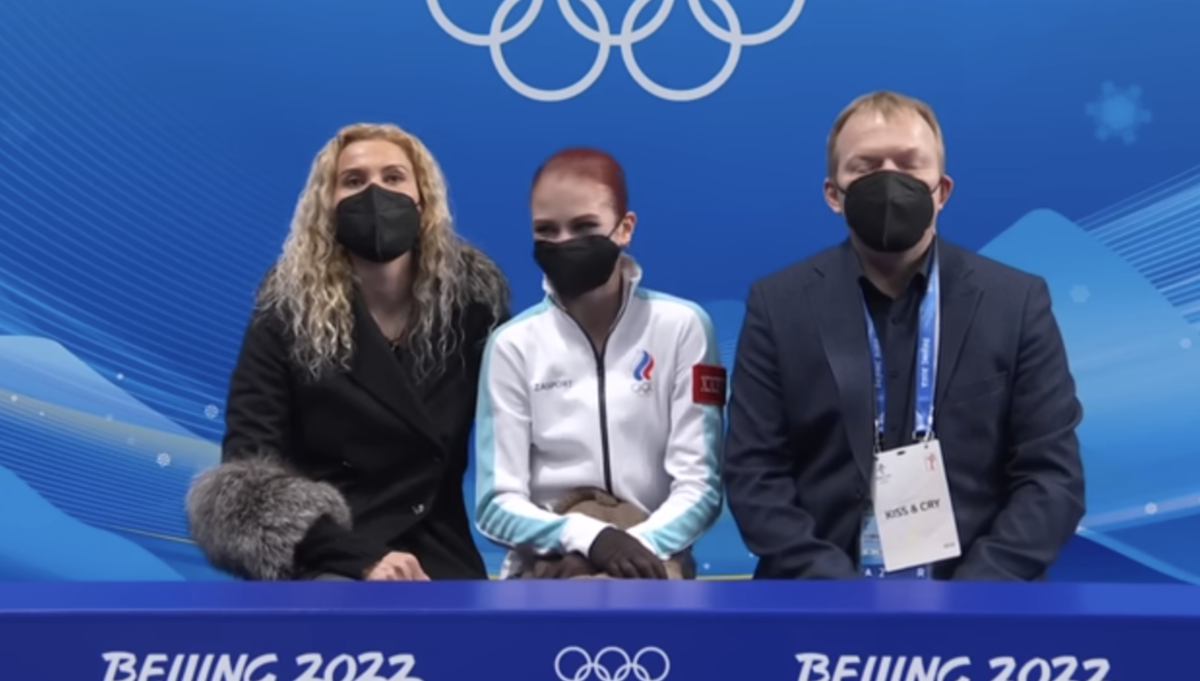 После успешного олимпийского сезона Александра приняла решение покинуть "Хрустальный". 