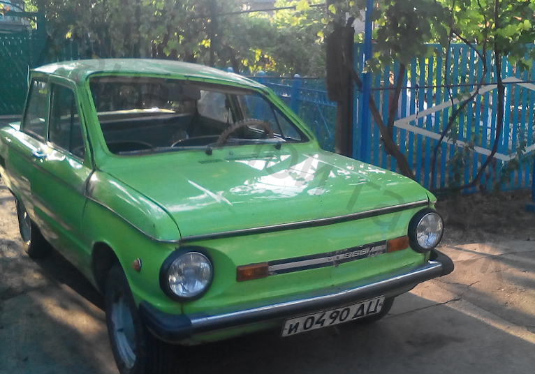 (снимок 2 - Запорожец соседа, который перевернулся)