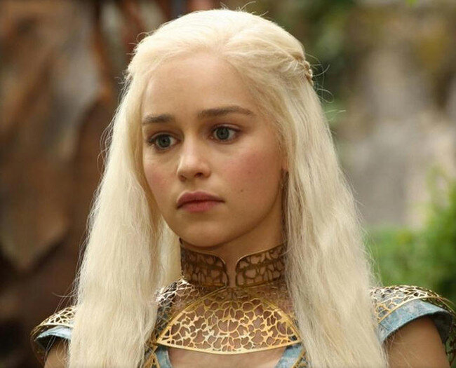 "Игра престолов": костюмы & образы Дейнерис Таргариен / Матери Драконов ...