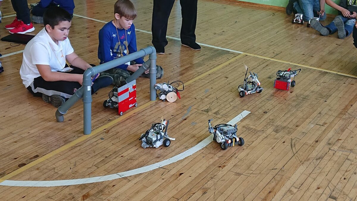 Играем, как-то так :)