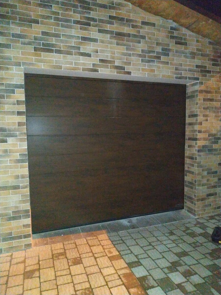 Фасад гаража