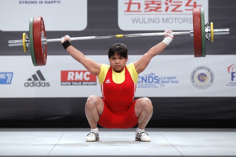 Чиншанло Зульфия, Олимпийская Чемпионка по тяжелой атлетике из Казахстана по национальности дунганка