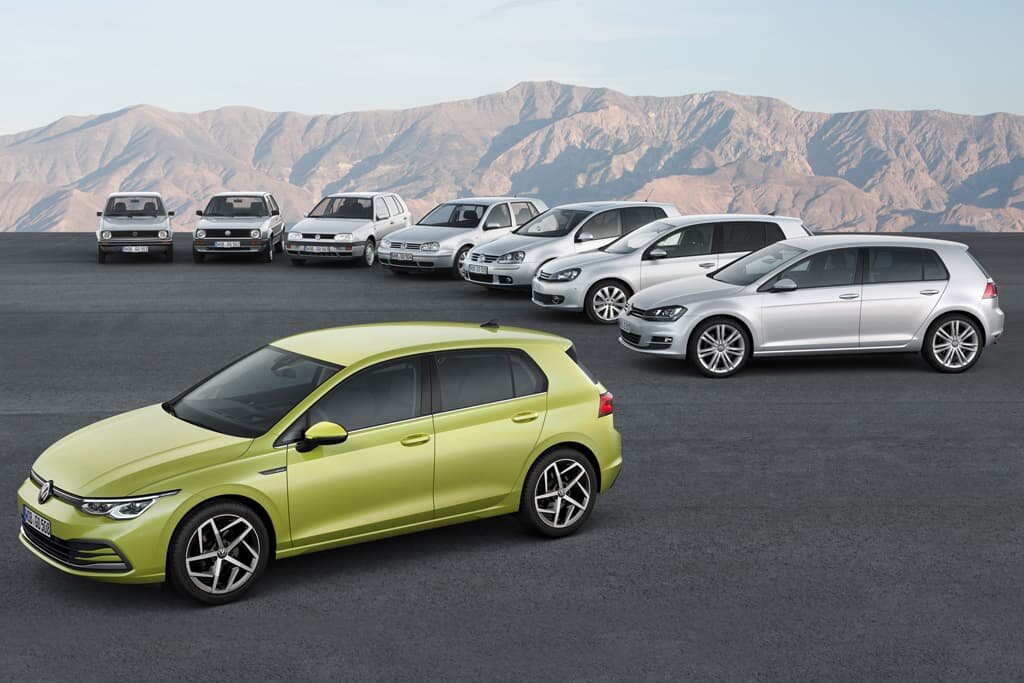 фото из открытых источников . Все восемь поколений на одном фото