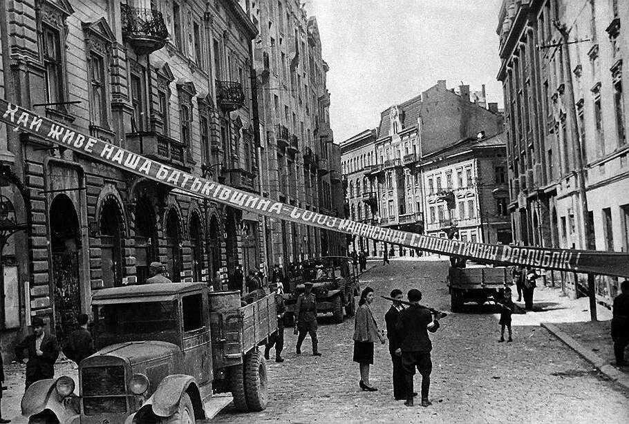 Львов - лозунг на украинском языке