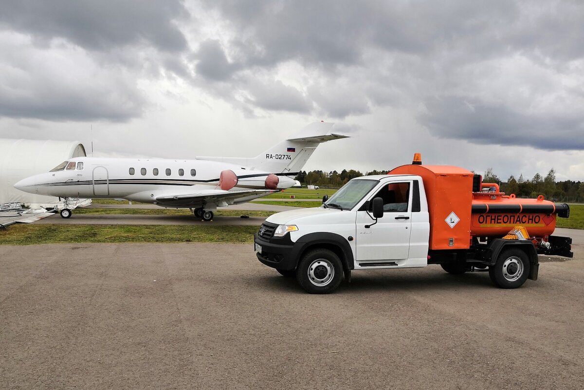 УАЗ Профи топливозаправщик, фото УАЗ