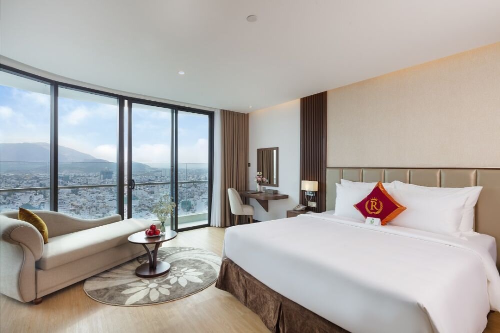 Нячанг 2021. Отель majestic nha trang. Камрань вьетнам. Regalia gold hotel 5*. Даймонд бэй нячанг.