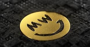  
В сети криптовалюты GRIN состоялся очередной хардфорк с переходом алгоритма майнинга с Cuckaroom29 на Cuckarooz29. Поддержку нового алгоритма заявили только 2 популярных майнера это Bminer 16.2.8  и Gminer 2.18 причем буквально за несколько часов до хардфорка криптовалюты GRIN. Майнинг операционная система HiveOS оперативно добавила новые версии майнеров, поэтому сильного падения хешрейта сети GRIN29 после хардфорка не произошло. Так же существует официальный GRIN miner, но установить и настроить его смогут только опытные Linux пользователи. 