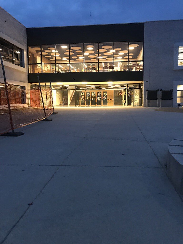 Словенская деревенская школа