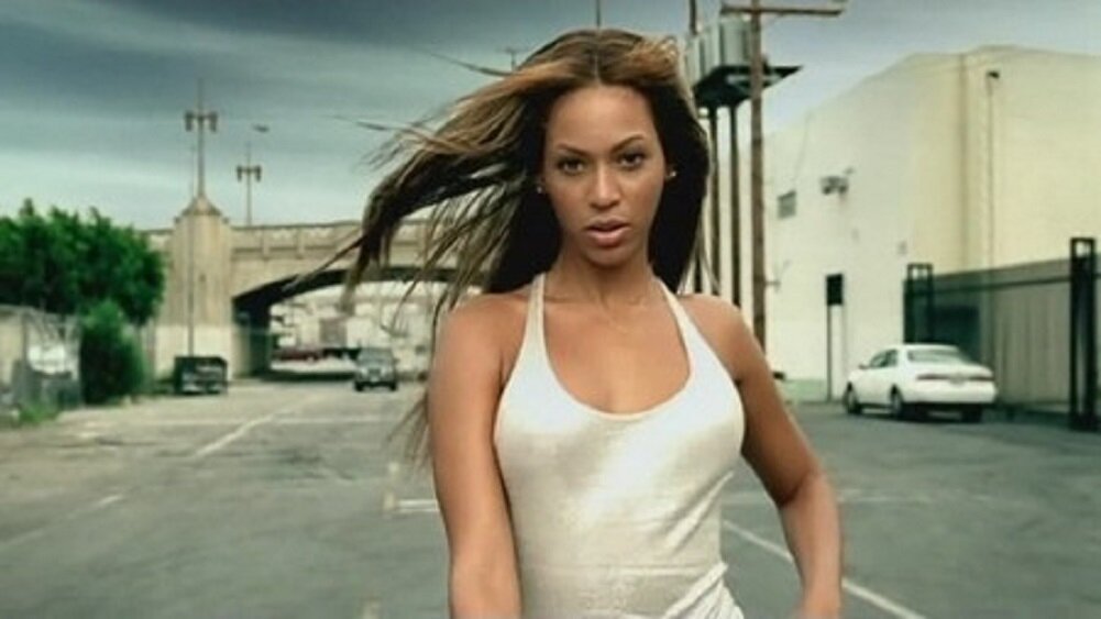 Beyonce в клипе Crazy in Love