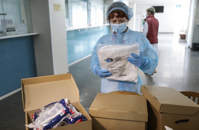 Медики на передовой борьбы с коронавирусом и рискуют больше других